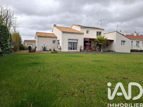 Maison à vendre 7 pièces 140 m² Maché
