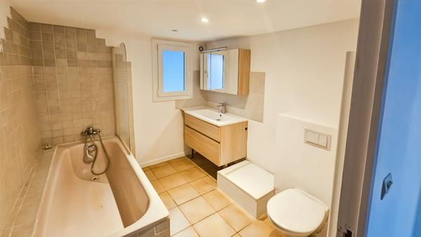 Maison Ensues La Redonne 6 pièce(s) 223 m2