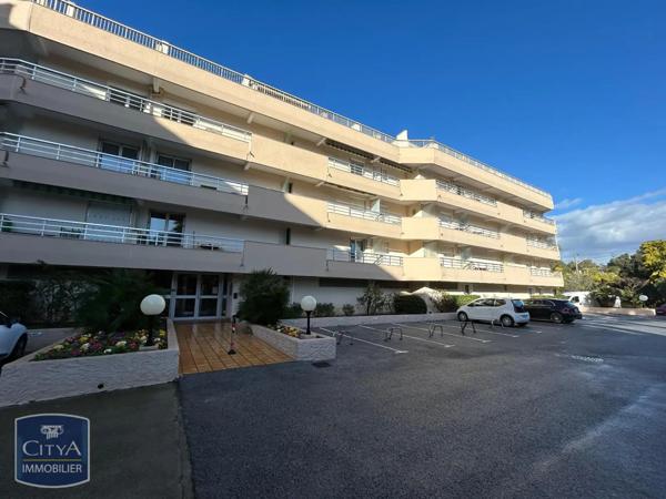 Appartement à louer 1 pièce 17.6m²