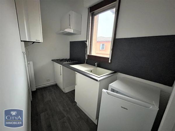 Appartement à louer 1 pièce 27.85m²