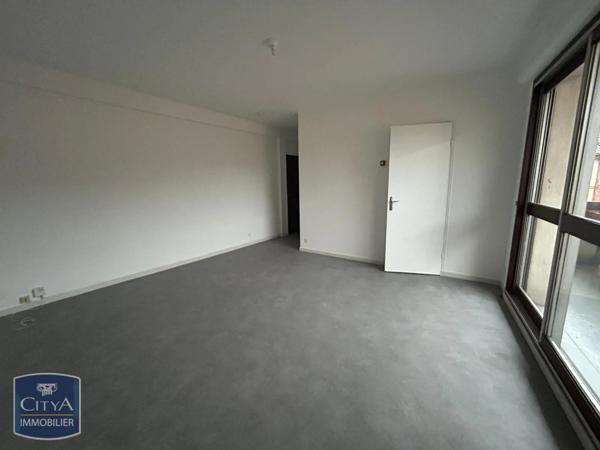 Appartement à louer 1 pièce 27.85m²
