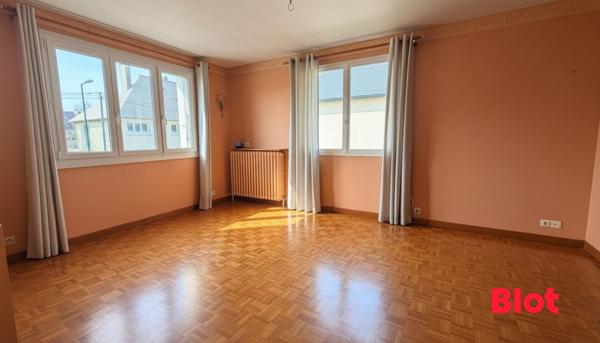 Maison 6 pièce(s)