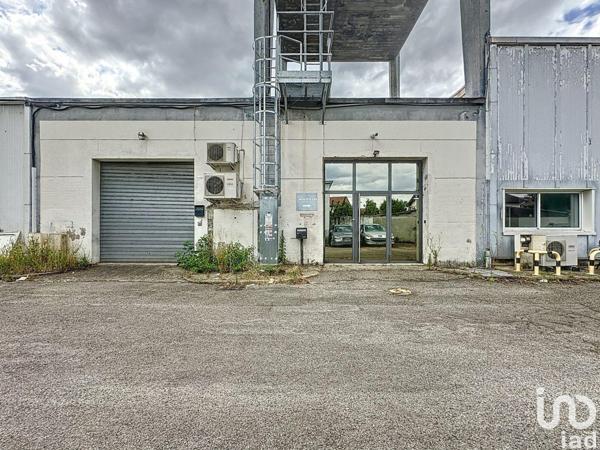 commercial rental 175 m² Saint-Priest