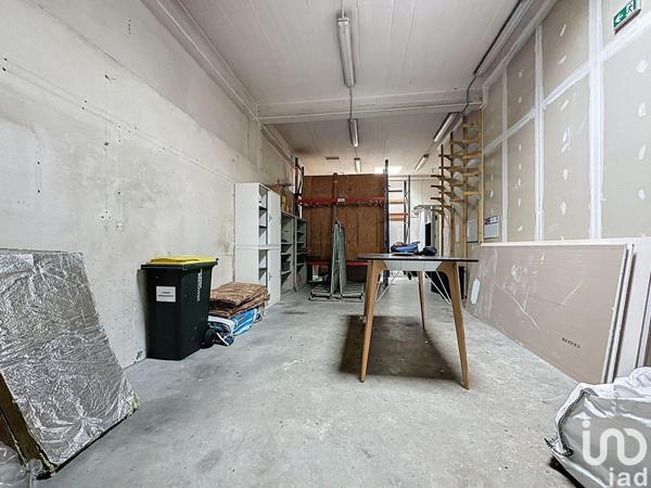 commercial rental 175 m² Saint-Priest