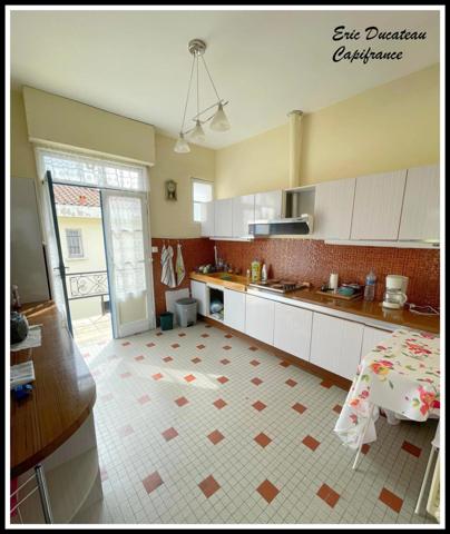 Maison à vendre 5 pièces PESSAC Alouette (33), calme, terrain 745 m²