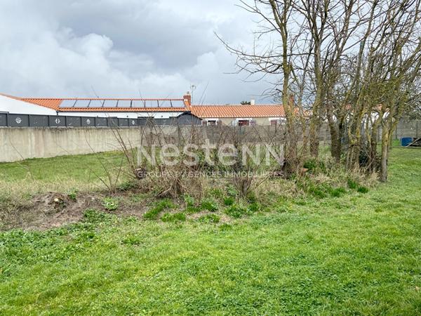 Unique : terrain de 977 m2 à 100 m de la corniche de Sion/St Hilaire de Riez