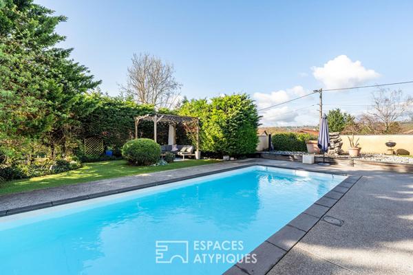 Maison d’architecte singulière avec piscine