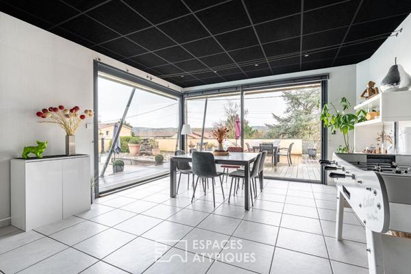 Maison d’architecte singulière avec piscine