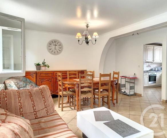 Maison à vendre  7 pièces - 127,45 m2 PRINGY - 77