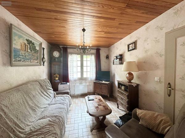 Maison individuelle à vendre à Amfreville-la-Mi-Voie en Seine-Maritime (76920), ref : 014/948