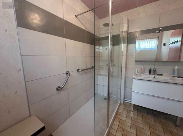 Maison individuelle à vendre à Amfreville-la-Mi-Voie en Seine-Maritime (76920), ref : 014/948