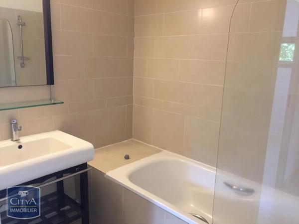 Appartement à louer 3 pièces 67.48m²