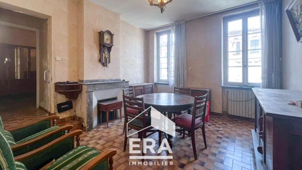 Immeuble de 2 appartements - Garage - Jardin