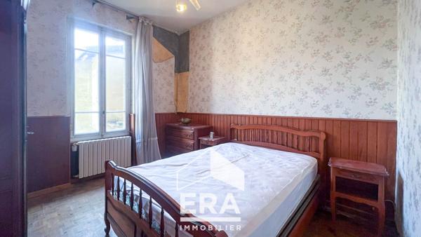 Immeuble de 2 appartements - Garage - Jardin