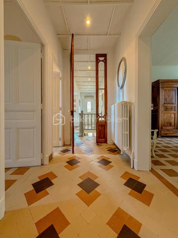 Maison ancienne de 226 m²