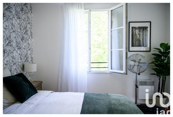 House for sale 4 rooms 94 m² Bailly-Romainvilliers