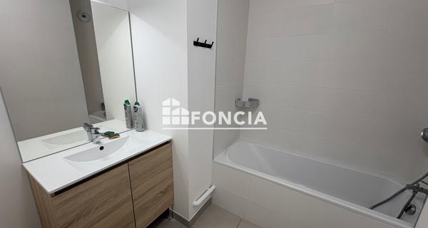 Location Appartement 3 pièces 60.9 m² - Francheville 69340