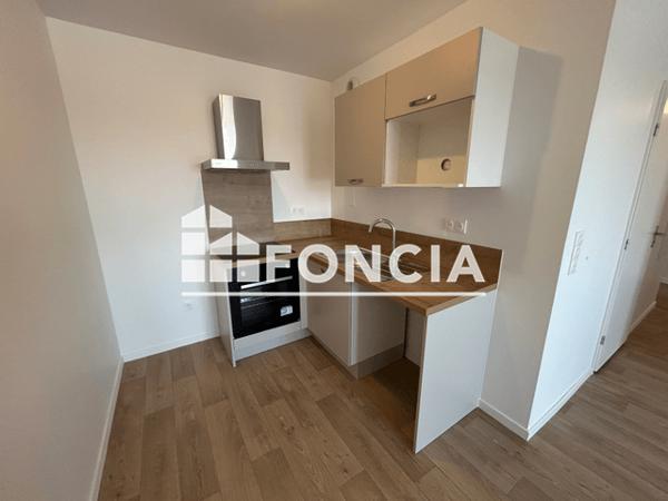 Location Appartement 2 pièces 45.28 m² - SENTE DU POMMERET Petit-couronne 76650