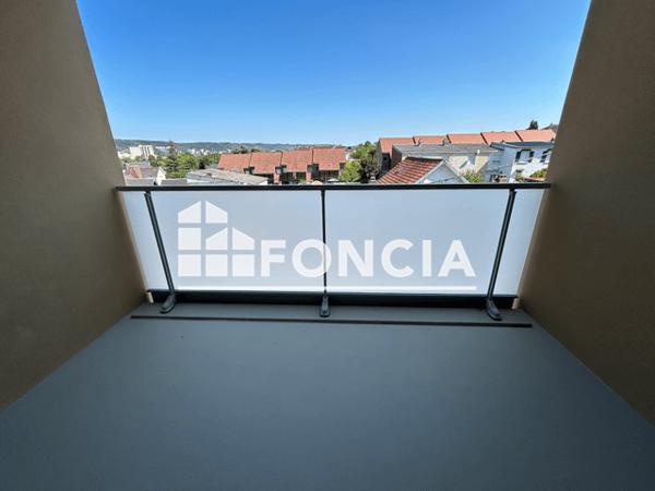 Location Appartement 2 pièces 45.28 m² - SENTE DU POMMERET Petit-couronne 76650
