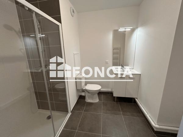 Location Appartement 2 pièces 45.28 m² - SENTE DU POMMERET Petit-couronne 76650