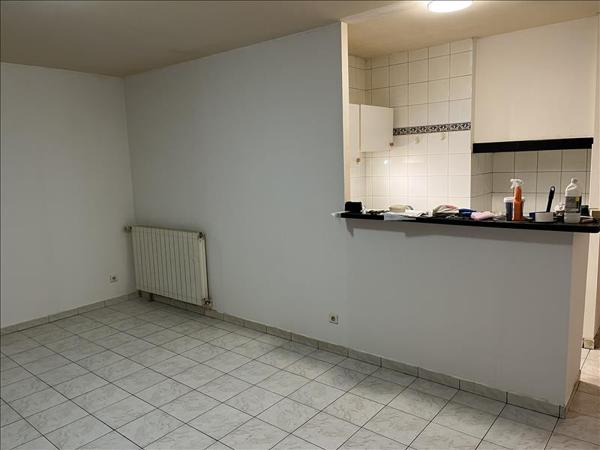 Immeuble à vendre |  Condom |  225 m²