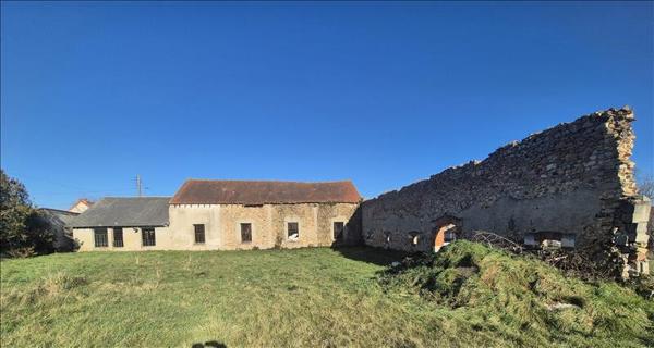 Maison à vendre |  Montluçon |  2 pièces | 246 m²