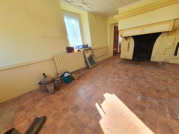 Dpt Vosges (88), à vendre proche de CONTREXEVILLE VITTEL - FERME LORRAINE T7 sur 1,7 hectare de TERRAIN