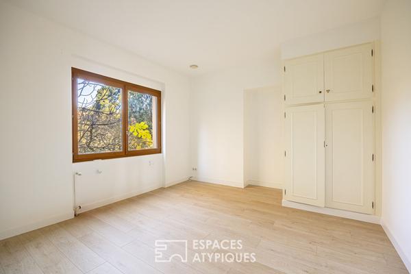 Maison rénovée avec jardin et vue dégagée