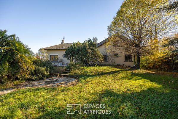 Maison rénovée avec jardin et vue dégagée