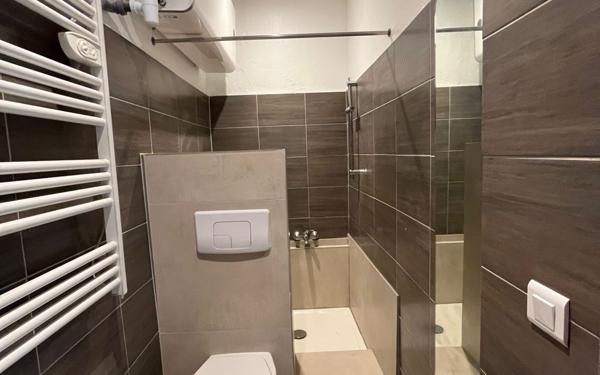 Appartement à vendre    2 pièces • 29 m2 Vence