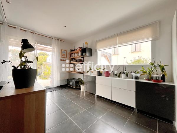 Maison 5 pièces - 105 m² Exclusivité efficity