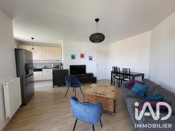 Location appartement 3 pièces 63 m² Gennevilliers