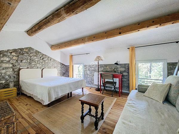 Élégante Maison de Maître à Noyers sur Jabron