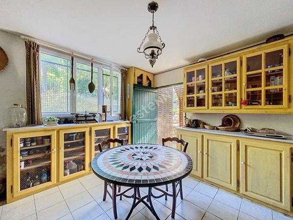 Élégante Maison de Maître à Noyers sur Jabron