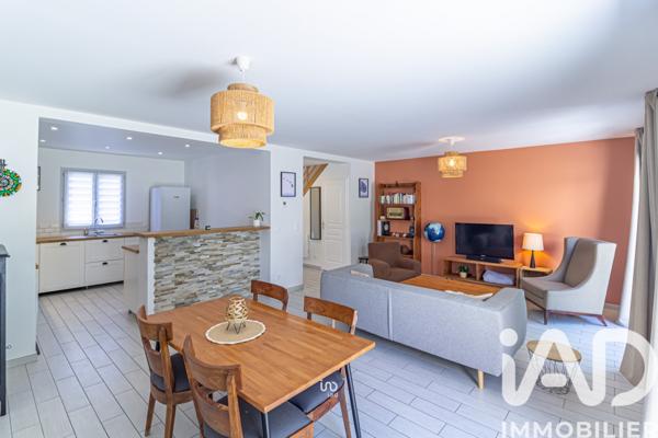 Maison à vendre 5 pièces 90 m² Épône