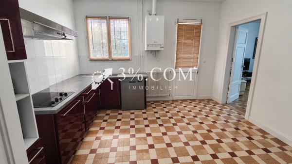 Maison
                                                                                                                                                                                                                                                                                                                        5 pièce(s)                                                                                                                                                                                                          4 chambre(s)                                                                                                                                                                                                          119  m²