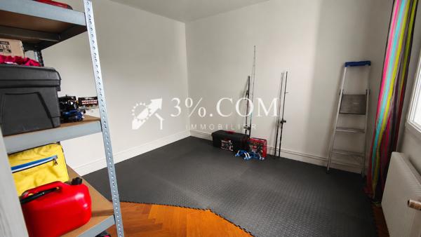Maison
                                                                                                                                                                                                                                                                                                                        5 pièce(s)                                                                                                                                                                                                          4 chambre(s)                                                                                                                                                                                                          119  m²