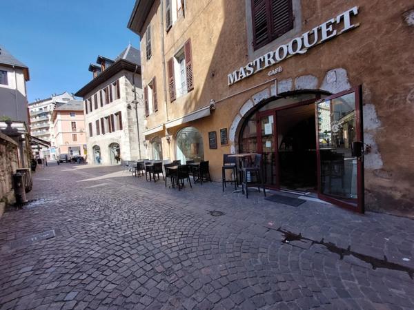 Bar Restaurant - Chambéry Intramuros