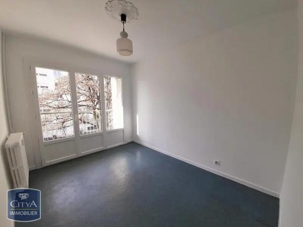 Appartement à louer 3 pièces 57.92m² Limoges (87000)