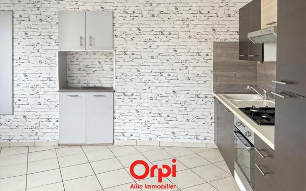 Appartement à vendre    3 pièces •  Désertines