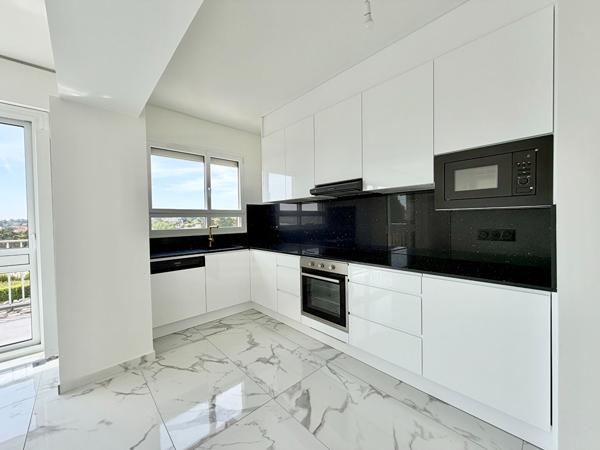 Appartement Garches 2 pièces 52 m2 en dernier étage