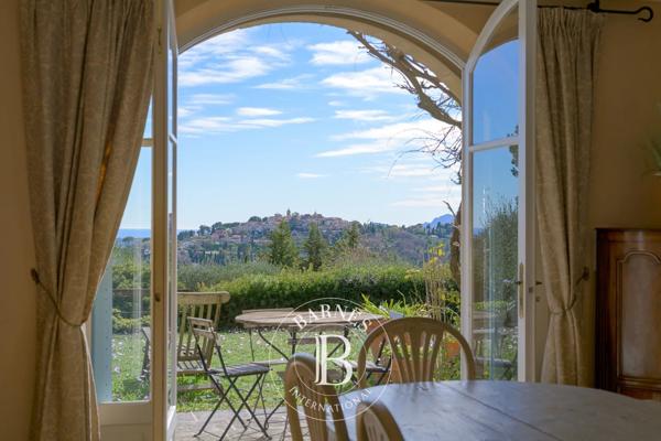 Mougins, Villa 11 Chambres -  600 m² à vendre