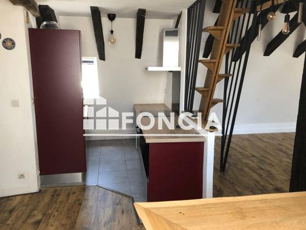 Location Studio 56.6 m² - 2 RUE DU POIRIER Tours 37000