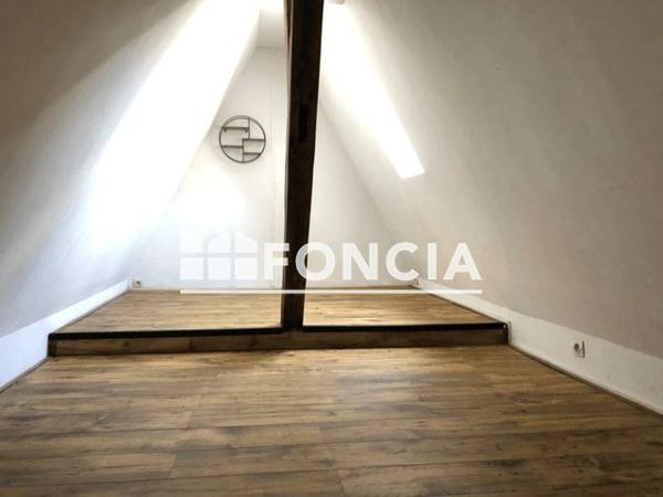 Location Studio 56.6 m² - 2 RUE DU POIRIER Tours 37000