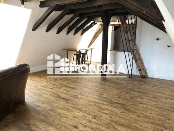 Location Studio 56.6 m² - 2 RUE DU POIRIER Tours 37000