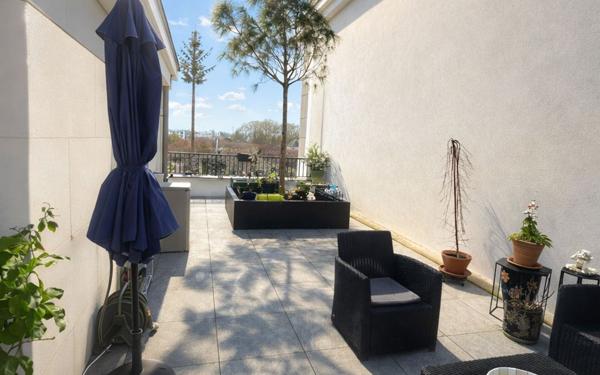 Appartement à vendre    4 pièces • 100 m2 Saint-Maur-des-Fossés