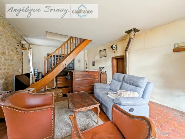 Maison de caractère en pierre – Baume-les-Messieurs (Jura)