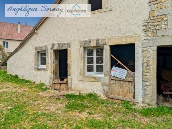Maison de caractère en pierre – Baume-les-Messieurs (Jura)