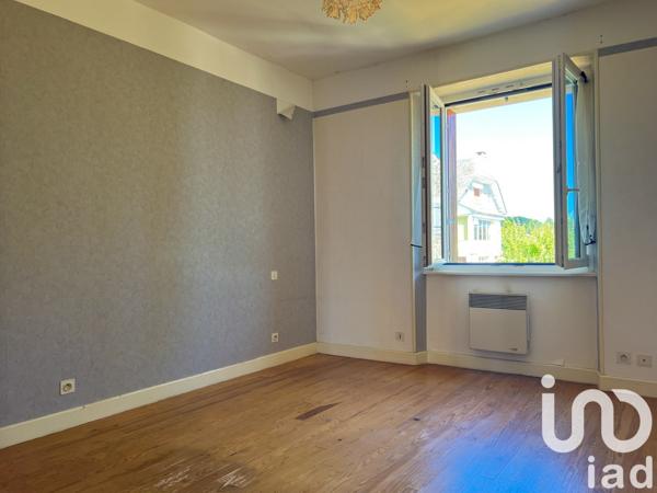 Maison de village 5 pièces de 66 m² à Le Nayrac (12190)