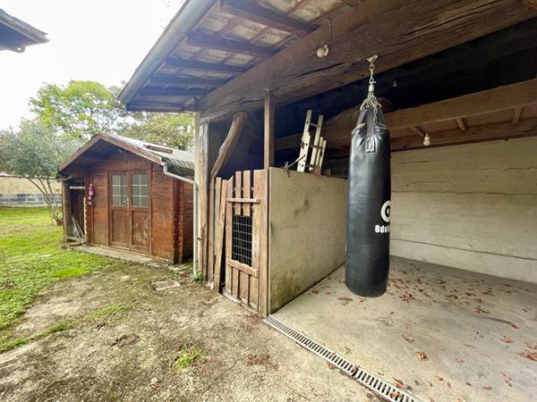 Cadaujac dans un environnement calme maison traditionnelle